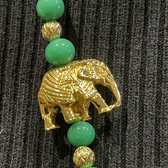 Vintage necklace and earrings set - Picture 5 of 7